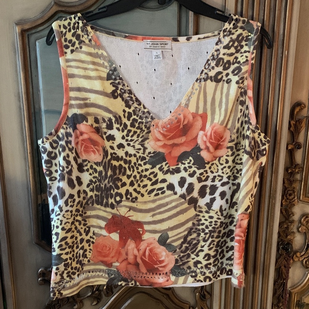St John Sport sleeveless top and Nue Options Salmon color Women's Sweater - Set! - Picture 2 of 9